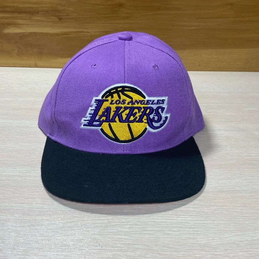 Mitchell & Ness Los Angeles Lakers Snapback Hat Cap Purple/Black/Pink Bottom - Picture 2 of 7